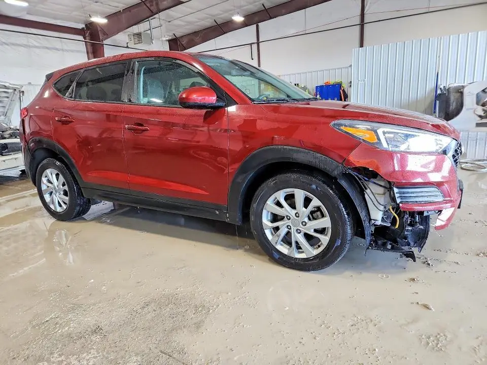 2019 HYUNDAI TUCSON SE  