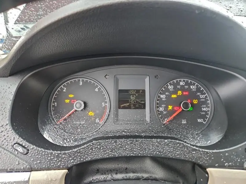 2011 VOLKSWAGEN JETTA TDI  