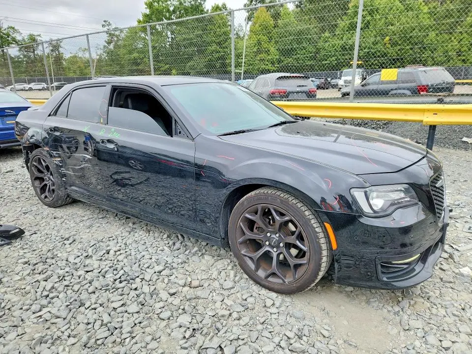 2019 CHRYSLER 300 S  