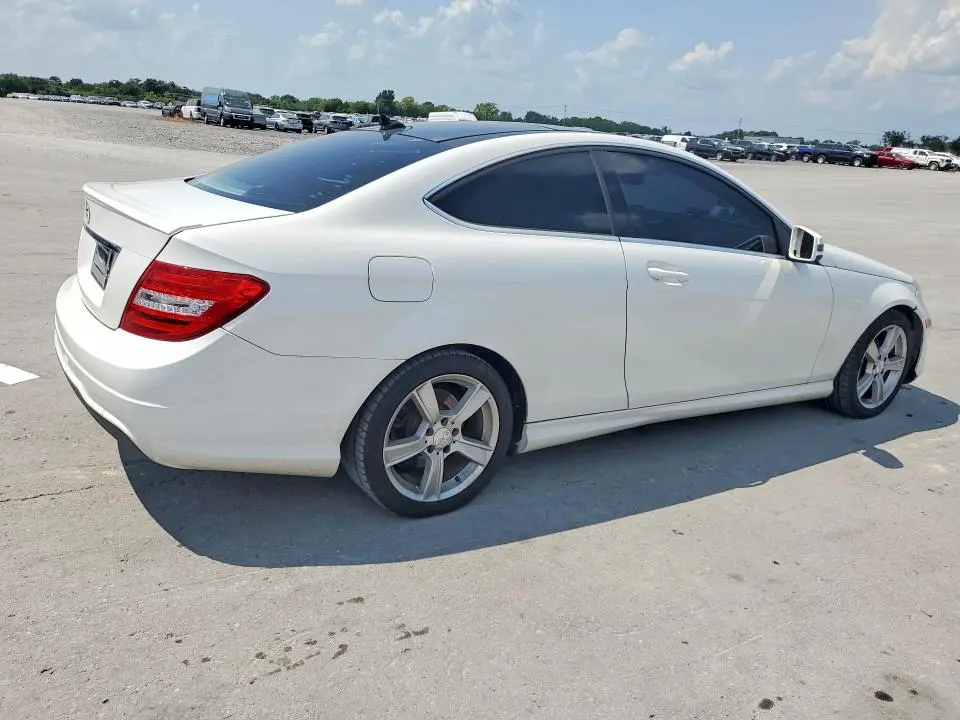 2015 MERCEDES-BENZ C 250  