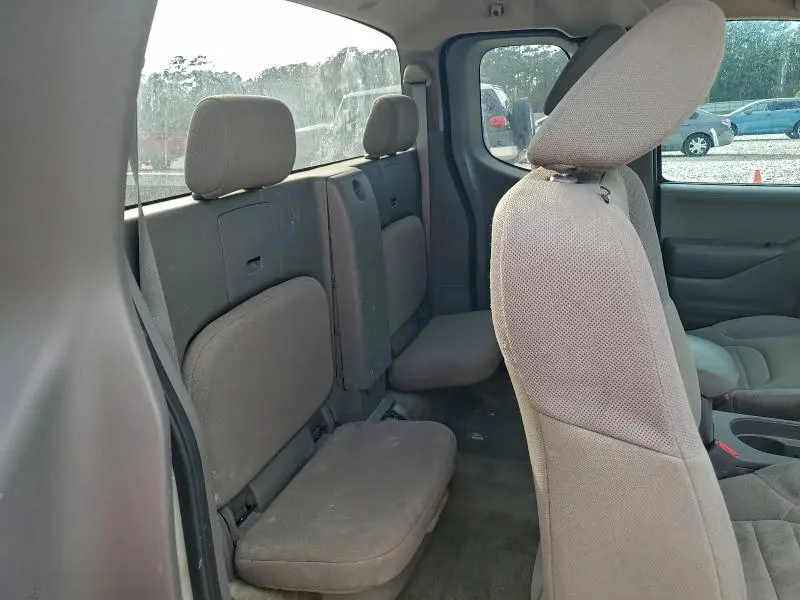 2017 NISSAN FRONTIER S  