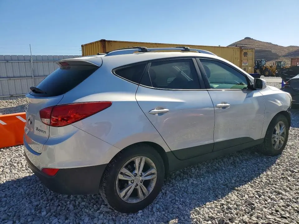 2012 HYUNDAI TUCSON GLS  