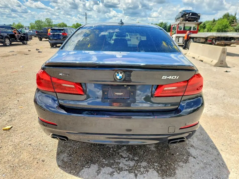 2018 BMW 540 XI  
