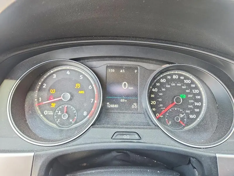2018 VOLKSWAGEN ATLAS SE  