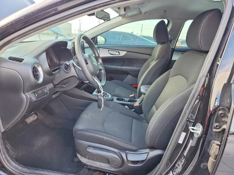 2022 KIA FORTE FE  