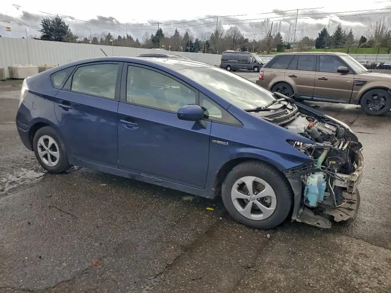 2013 TOYOTA PRIUS   