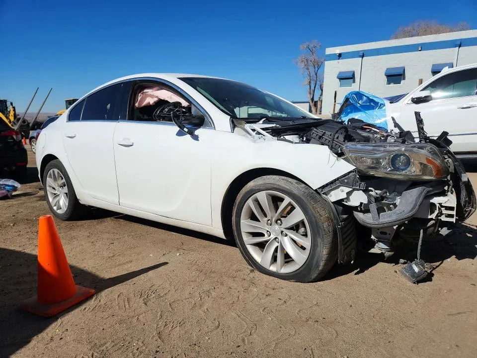 2016 BUICK REGAL   