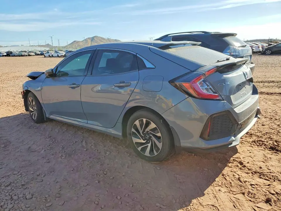 2018 HONDA CIVIC LX  