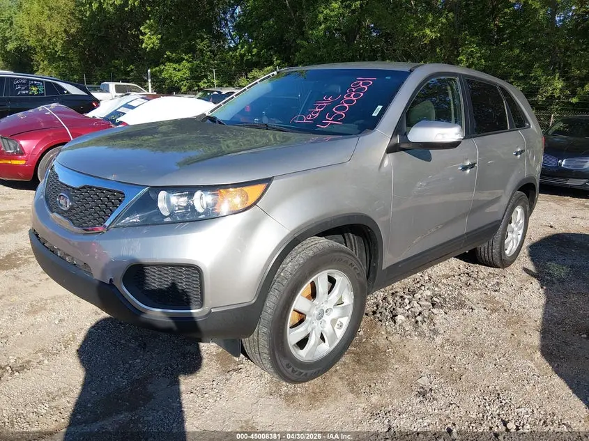 2013 KIA SORENTO LX