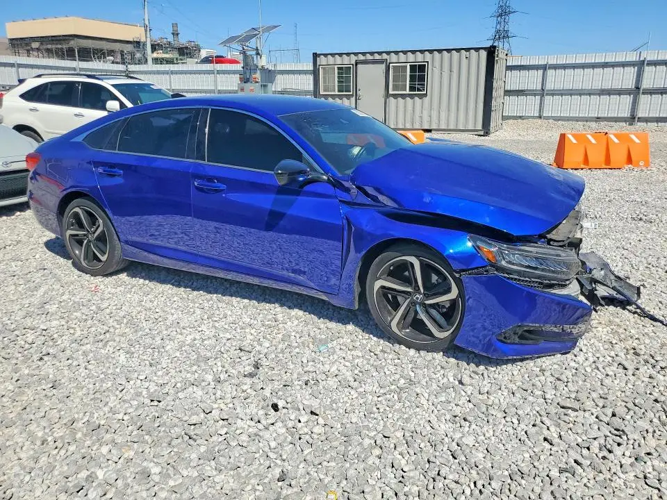 2022 HONDA ACCORD SPORT  