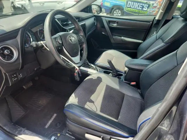2019 TOYOTA COROLLA SE  