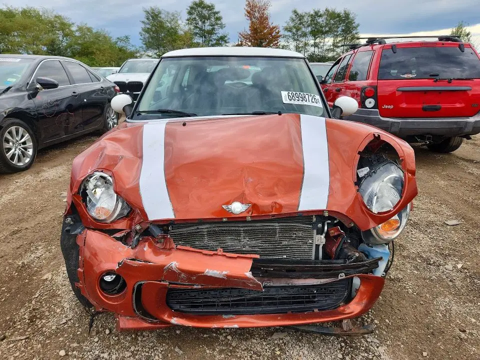 2013 MINI COOPER   
