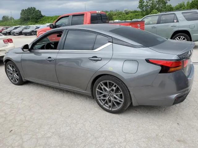2023 NISSAN ALTIMA SR  
