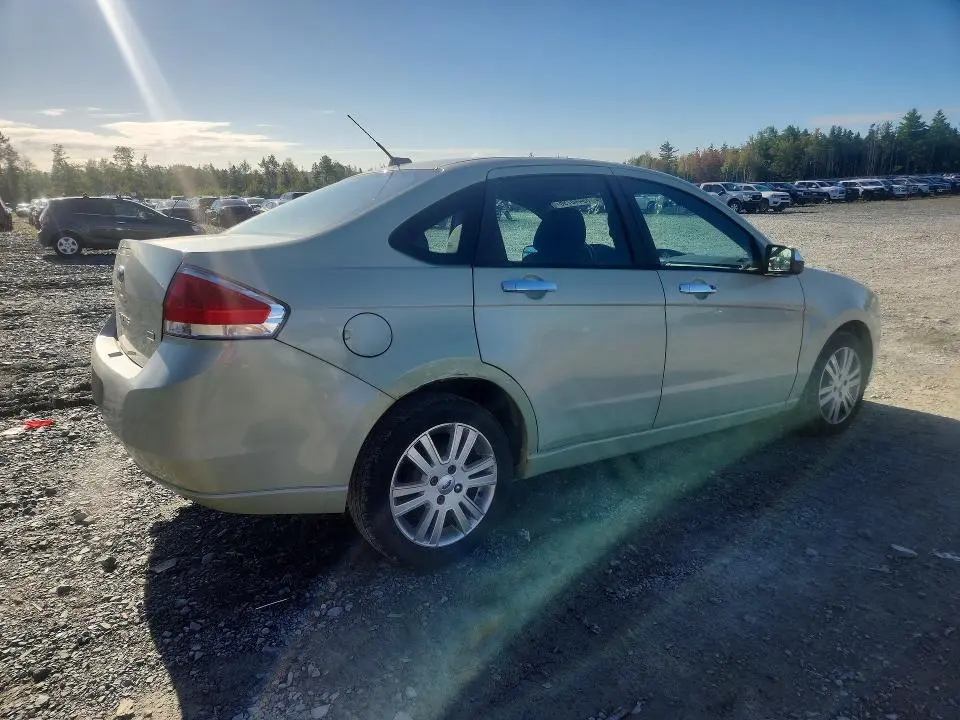 2010 FORD FOCUS SEL  