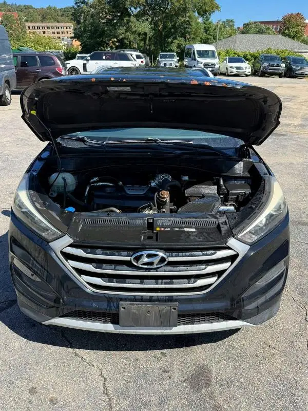 2016 HYUNDAI TUCSON SPORT  