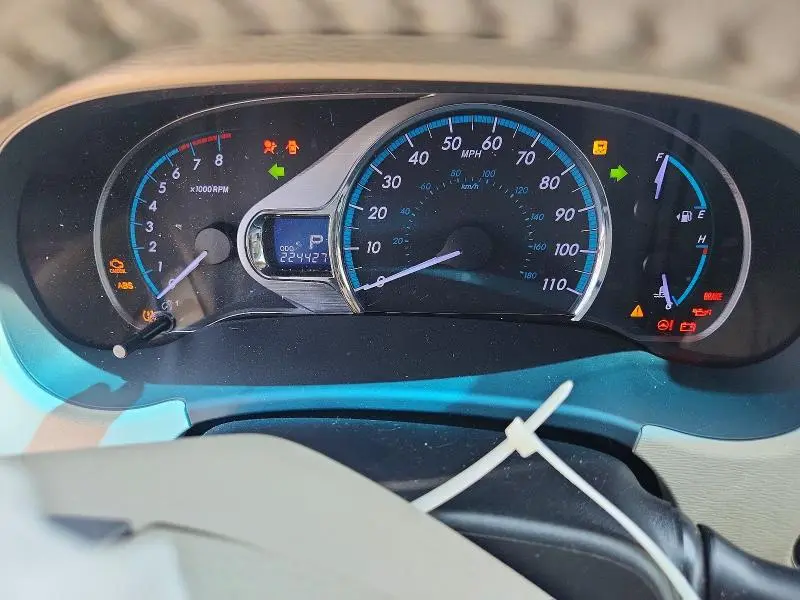 2012 TOYOTA SIENNA XLE 8-PASSENGER  