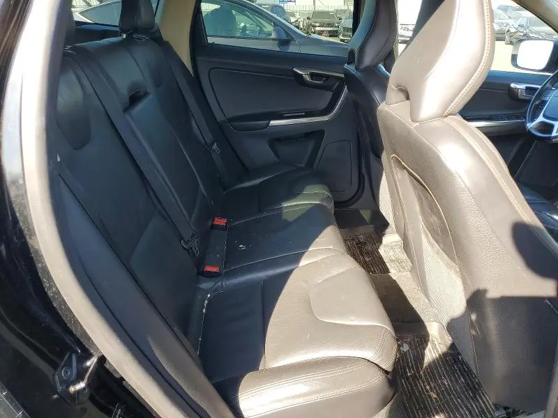 2013 VOLVO XC60 T6  