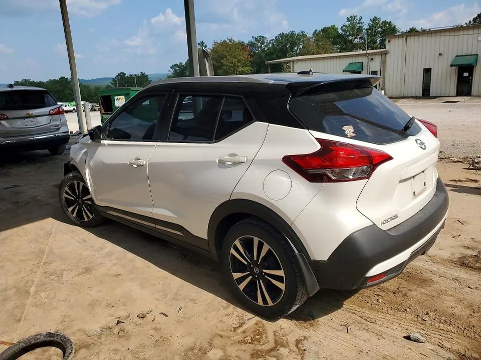 2019 NISSAN KICKS SR  