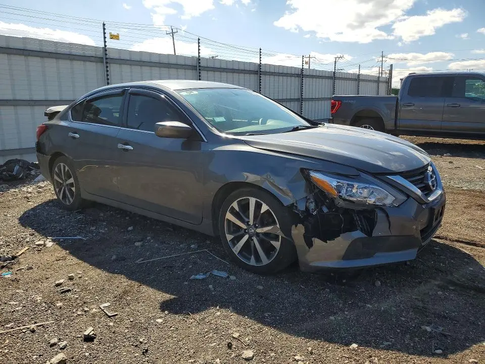 2017 NISSAN ALTIMA 2.5 SR  