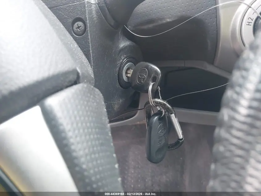 2013 TOYOTA TACOMA BASE V6