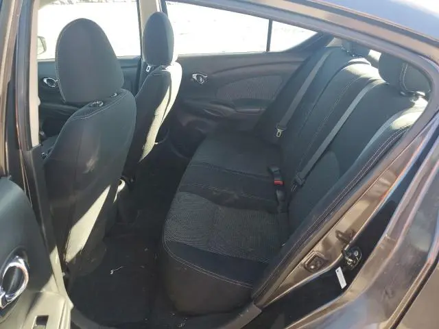 2015 NISSAN VERSA S  