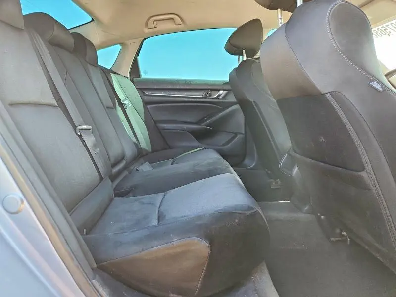 2020 HONDA ACCORD LX  