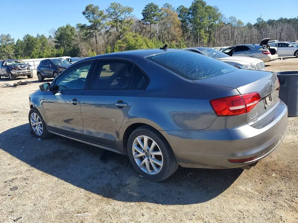2015 VOLKSWAGEN JETTA SE  
