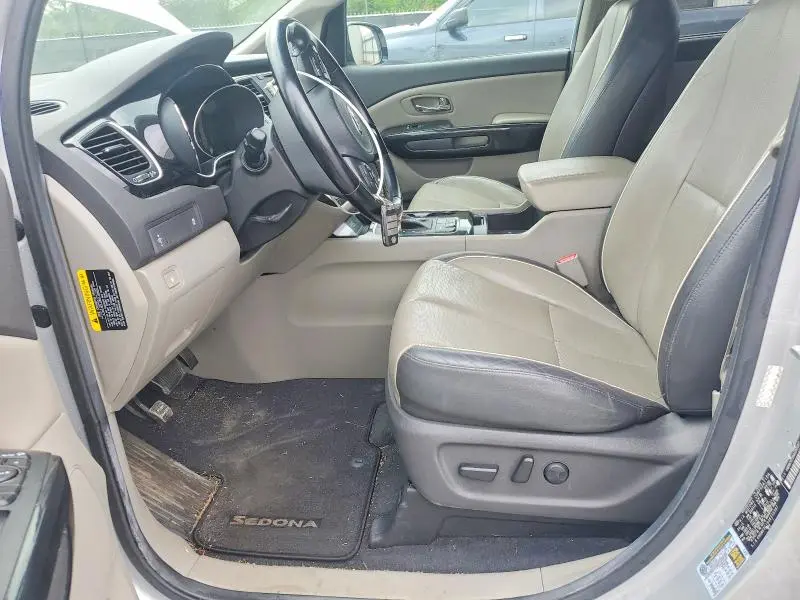 2016 KIA SEDONA EX  