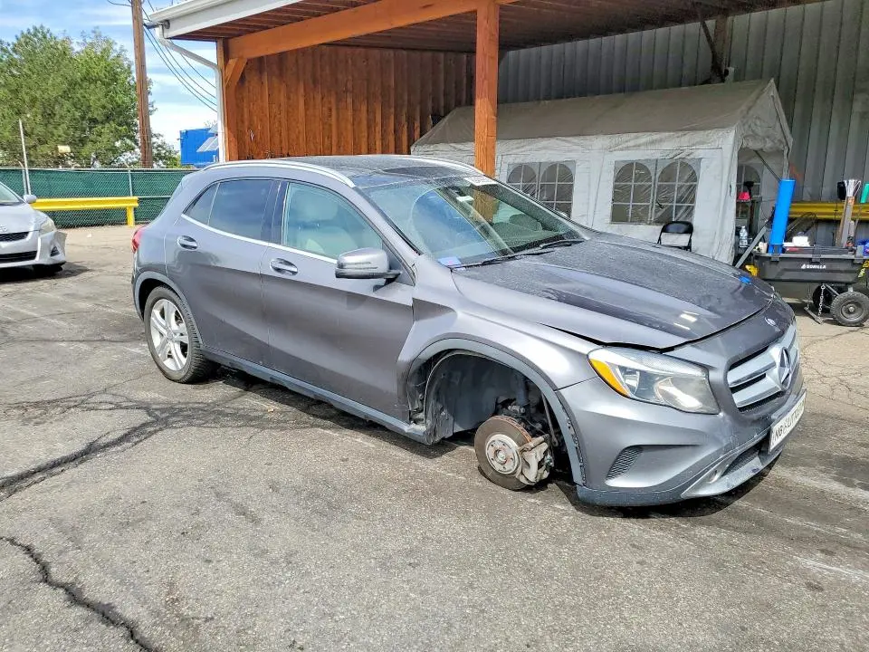 2017 MERCEDES-BENZ GLA 250 4MATIC  