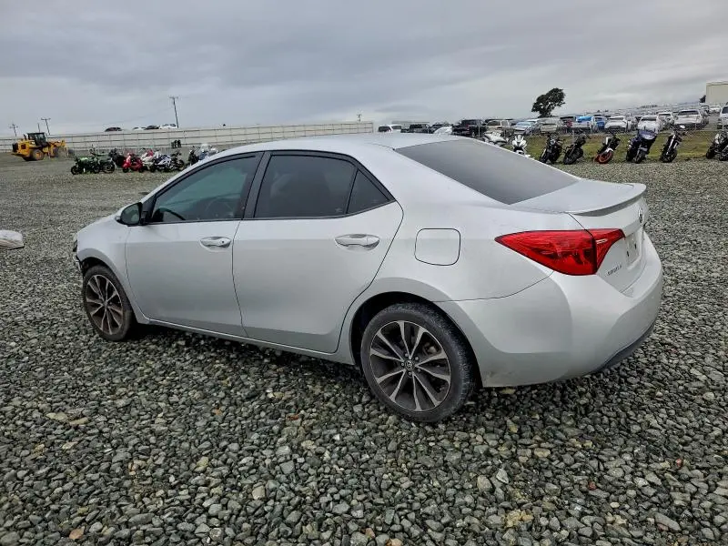 2017 TOYOTA COROLLA SE  