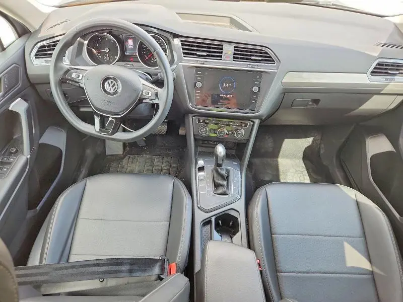 2020 VOLKSWAGEN TIGUAN SE  