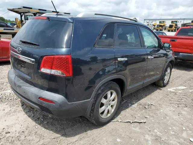 2013 KIA SORENTO LX  