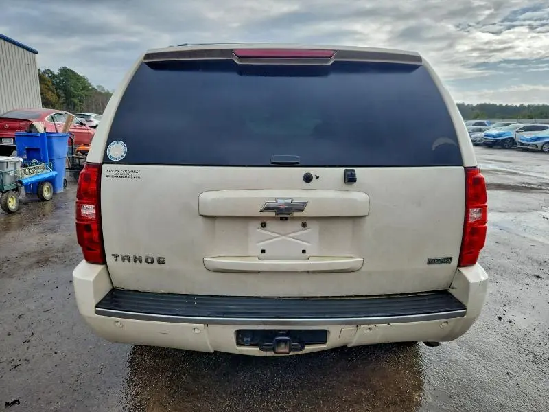 2011 CHEVROLET TAHOE K1500 LTZ  