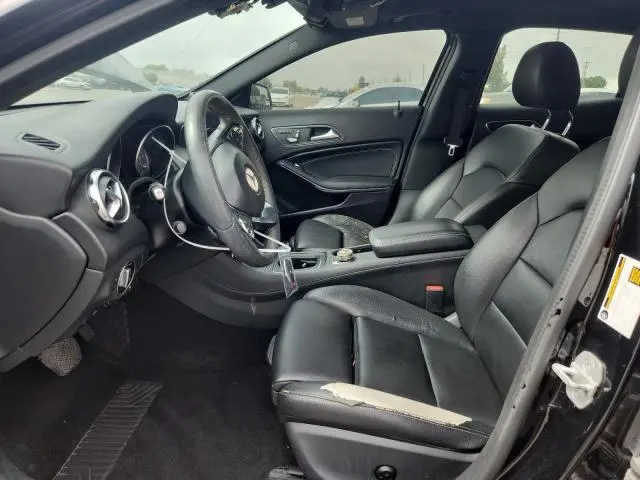 2018 MERCEDES-BENZ GLA 250  