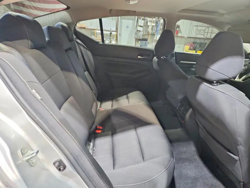 2020 NISSAN ALTIMA SV  