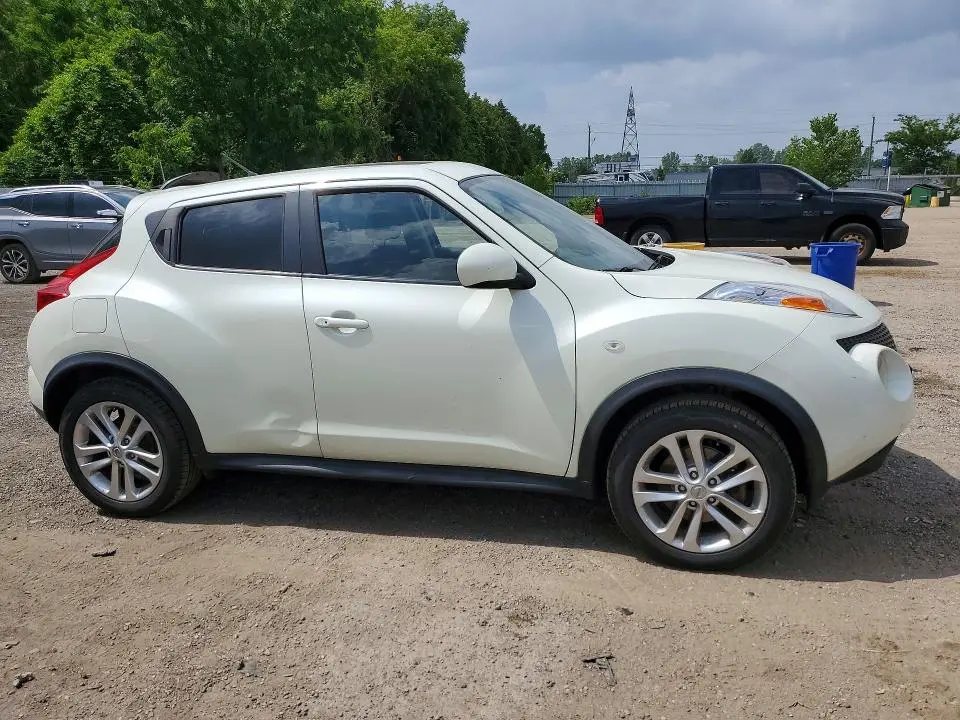 2012 NISSAN JUKE S  