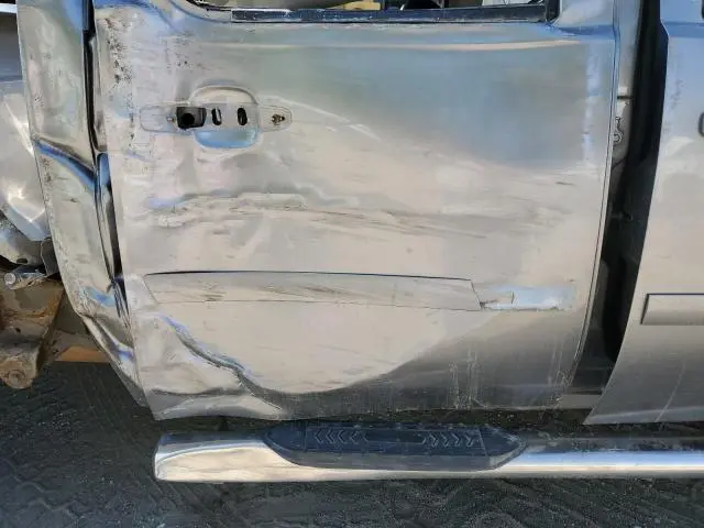 2012 GMC SIERRA K2500 SLE  
