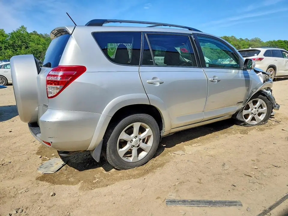 2011 TOYOTA RAV4 LIMITED  