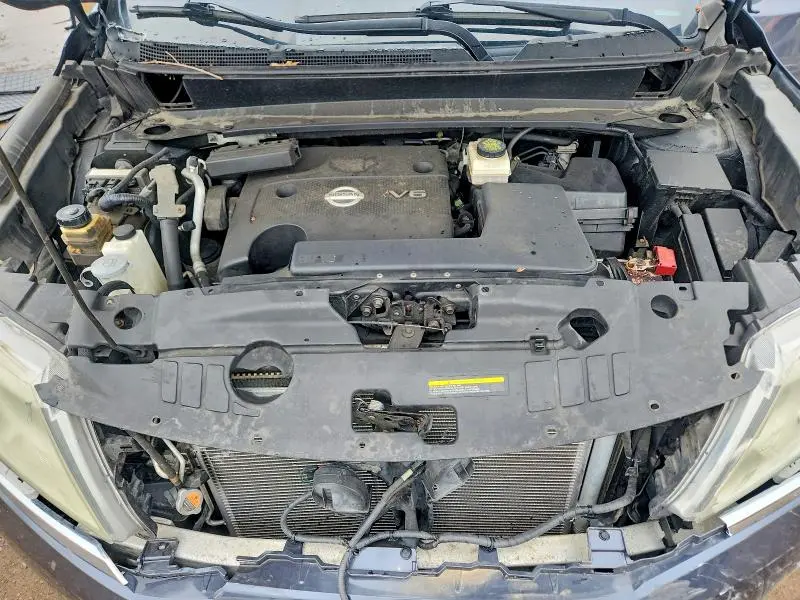 2013 NISSAN PATHFINDER S  