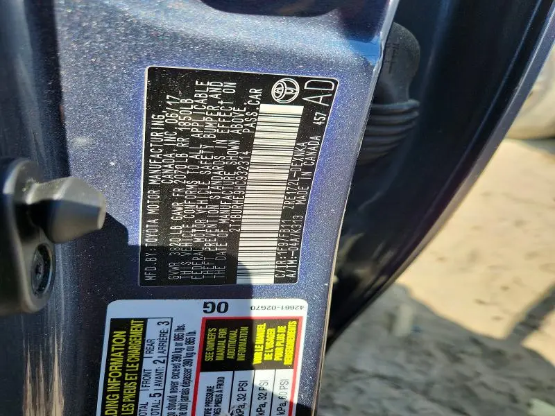 2017 TOYOTA COROLLA BASE  