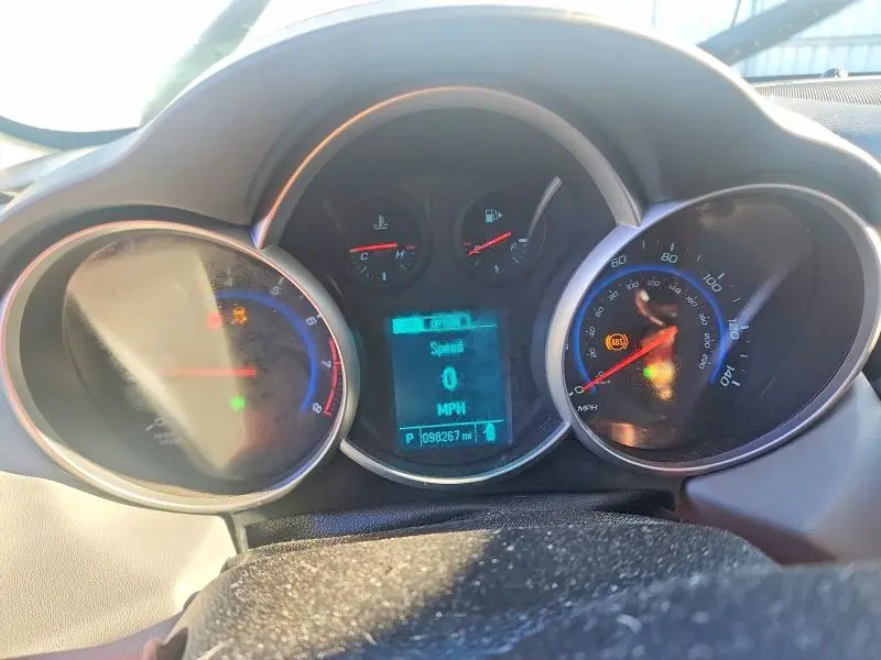 2015 CHEVROLET CRUZE LS  