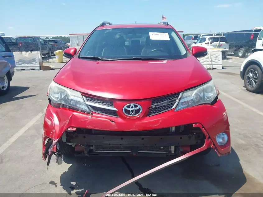 2015 TOYOTA RAV4 XLE