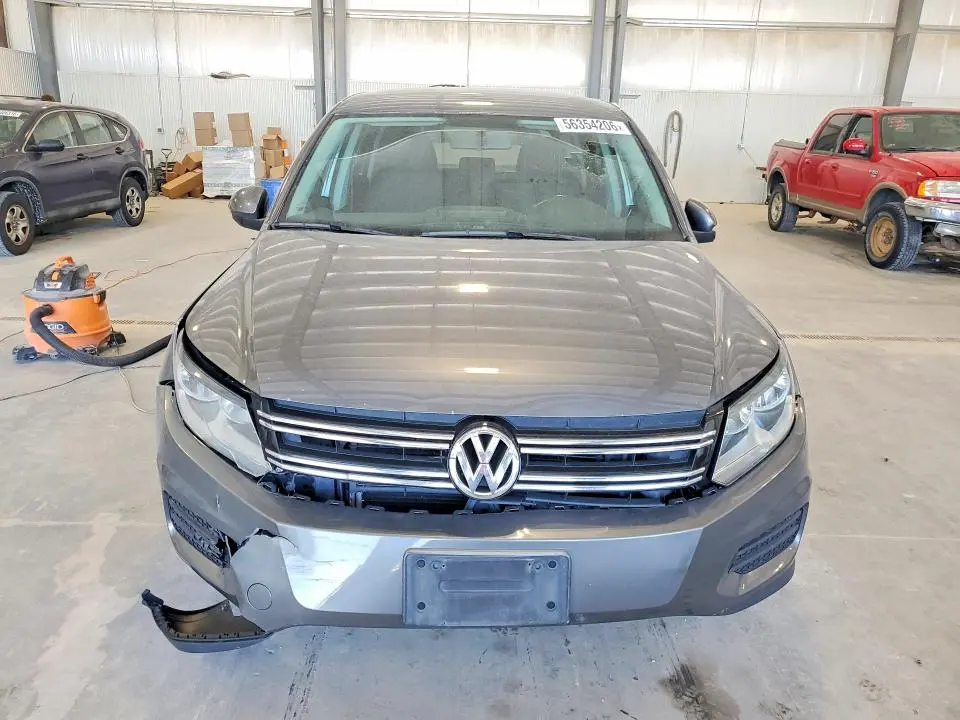 2013 VOLKSWAGEN TIGUAN S  