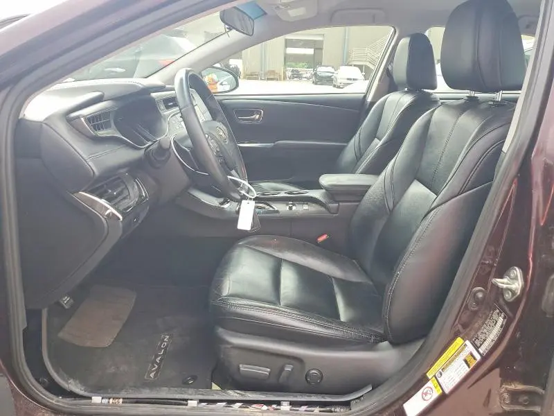 2017 TOYOTA AVALON XLE  