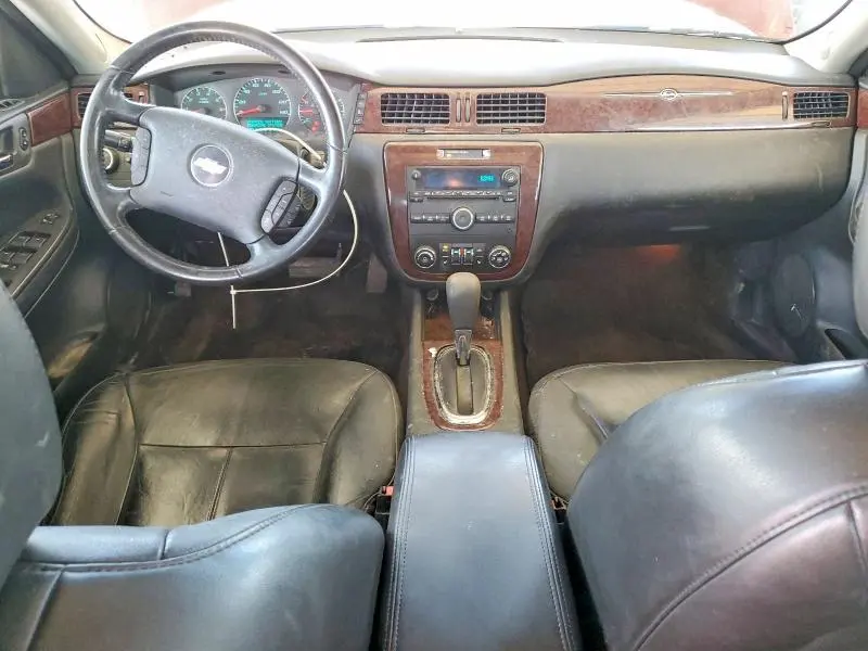 2011 CHEVROLET IMPALA LT (2FL)  