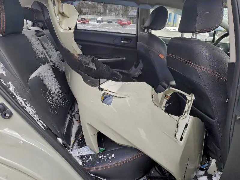 2016 SUBARU CROSSTREK LIMITED  