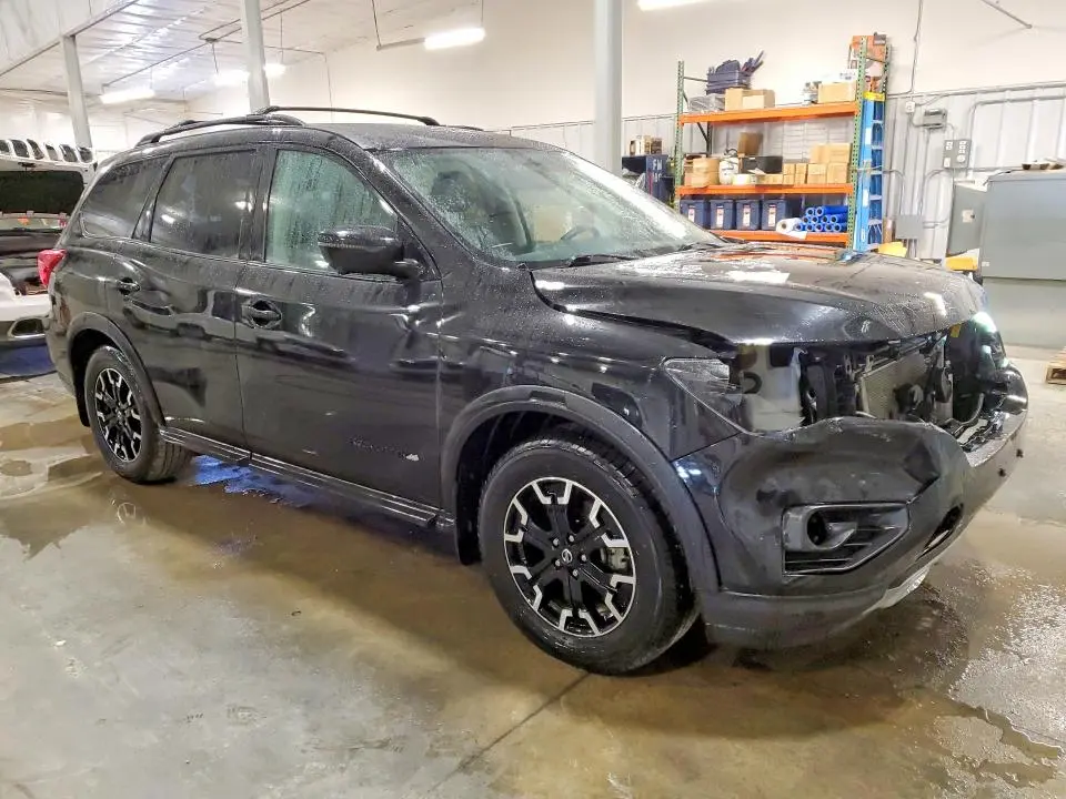 2020 NISSAN PATHFINDER SL  