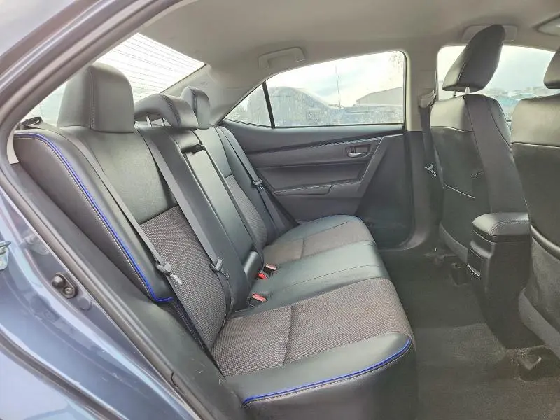 2018 TOYOTA COROLLA SE  