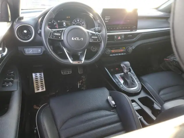 2023 KIA FORTE GT LINE  