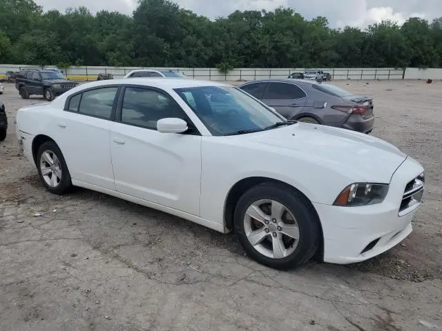2014 DODGE CHARGER SE  